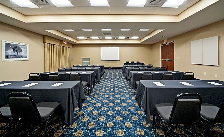 Hampton Inn Myrtle Beach Broadway at the Beach