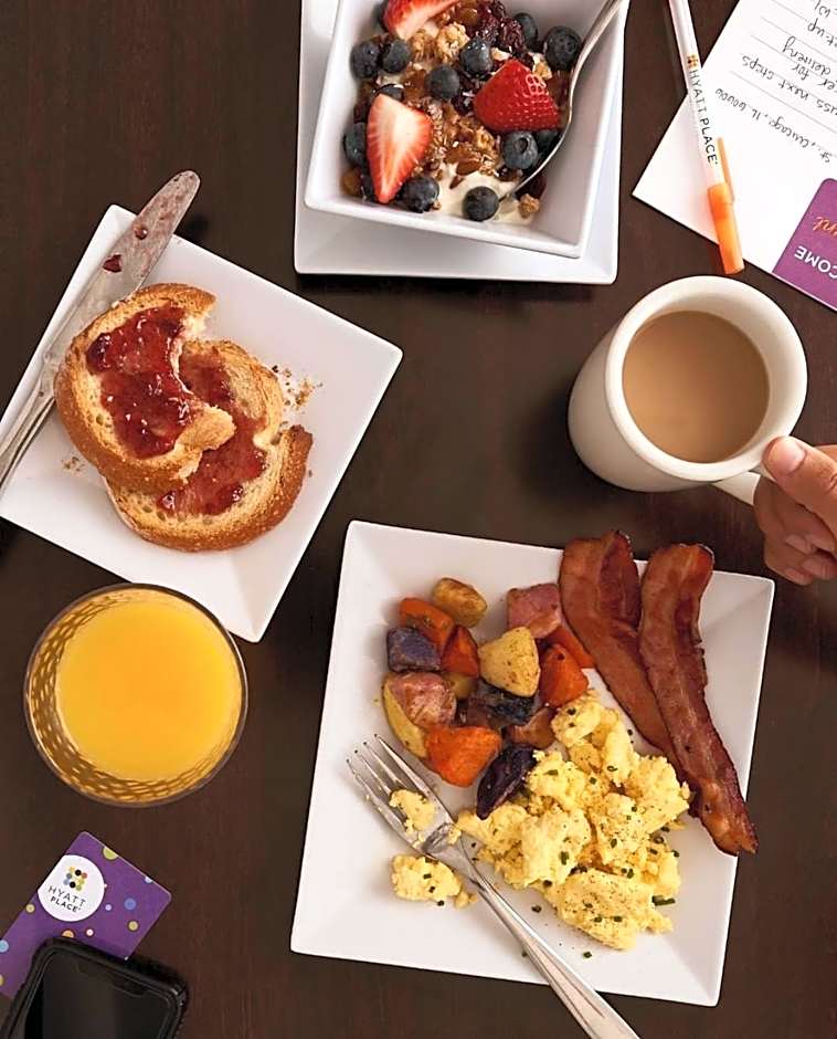 Hyatt Place Poughkeepsie / Hudson Valley