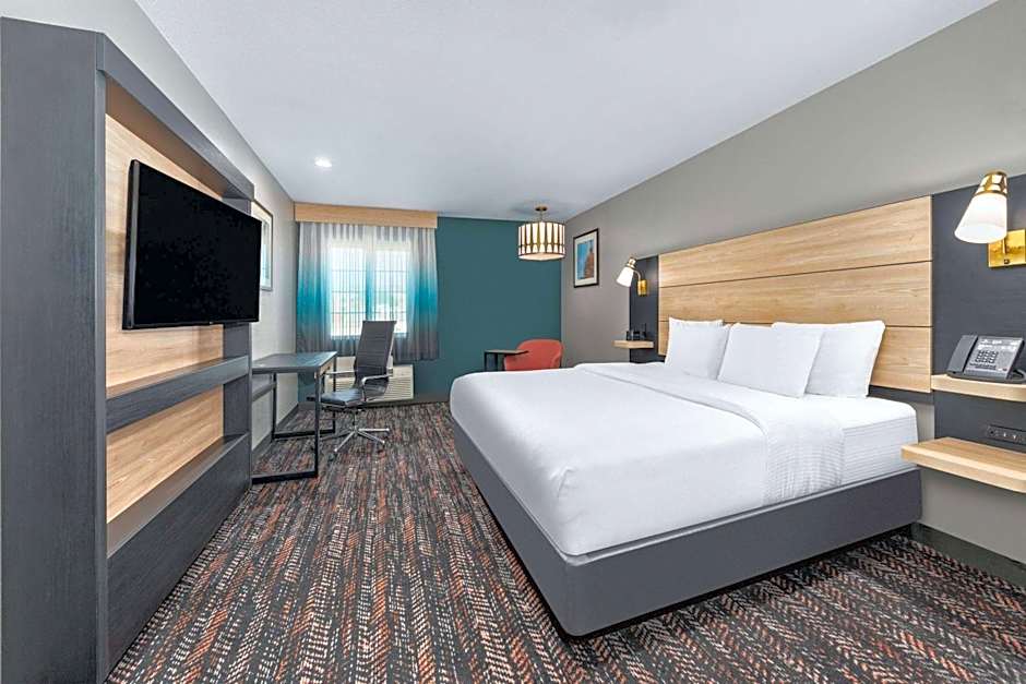 La Quinta Inn & Suites by Wyndham Woodway - Waco South