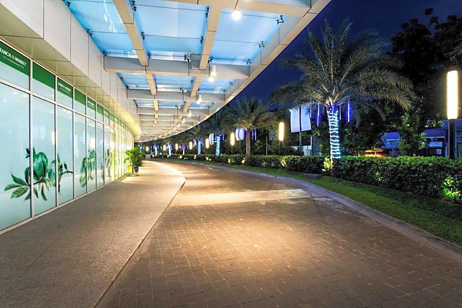 Oakwood Suites La Maison Jakarta