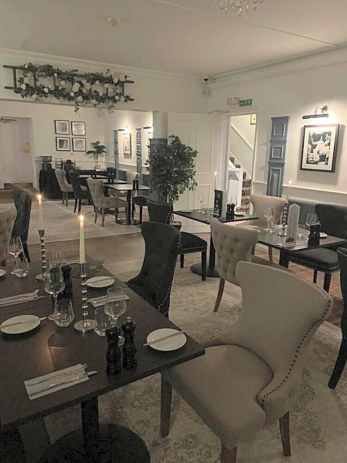 Clarence Court Hotel