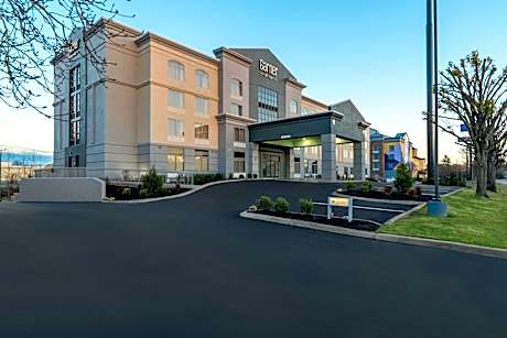 Garner Hotel Murfreesboro West By Ihg