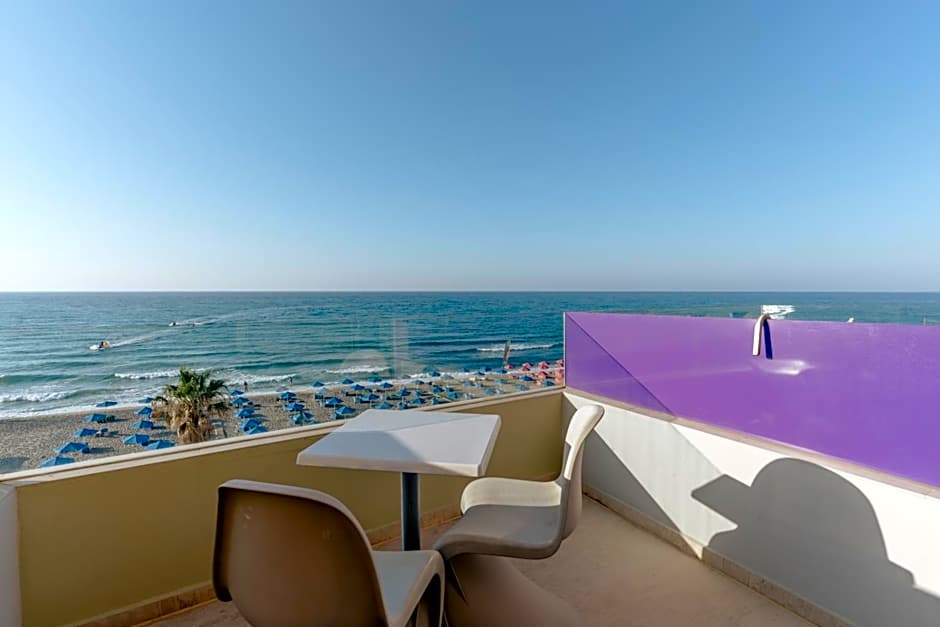 Palm Beach Hotel Apartments