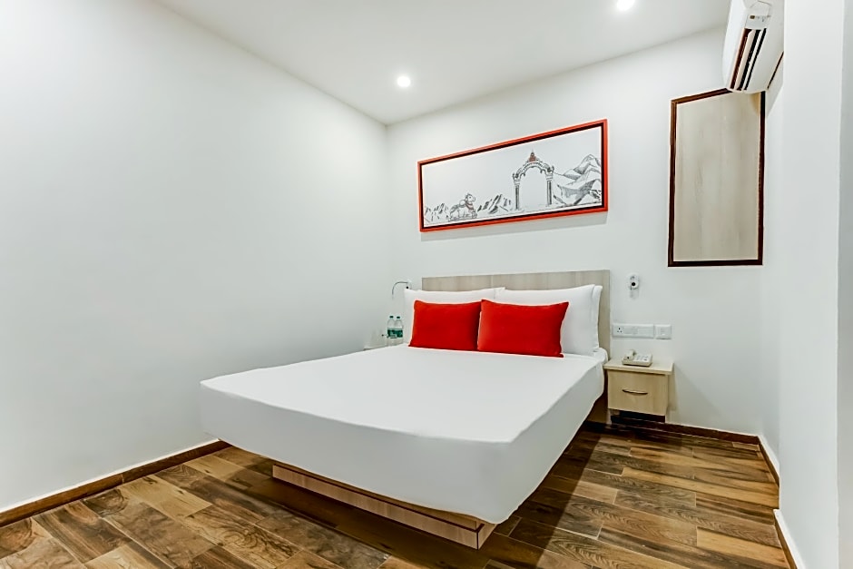 Red Fox by Lemon Tree Hotels, Neelkanth