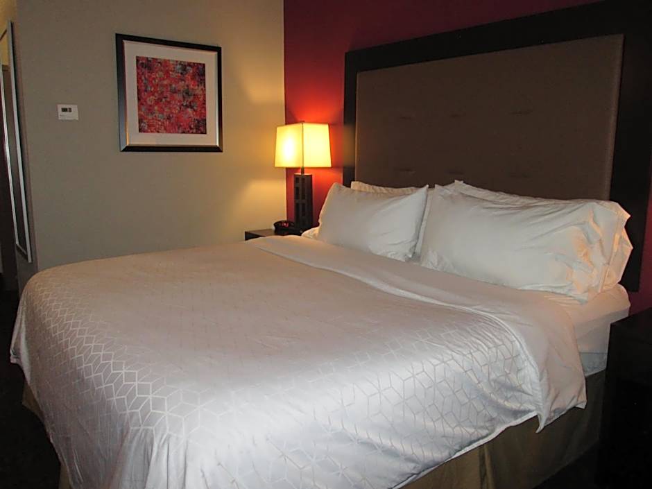 Holiday Inn Express Cloverdale (Greencastle) by IHG