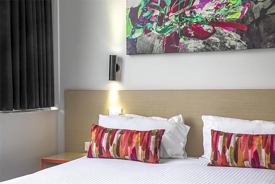 Nightcap at Ashley Hotel