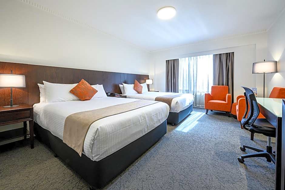 Hotel Grand Chancellor Adelaide