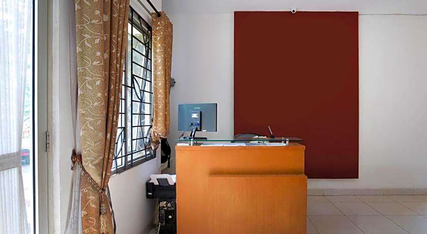 RedDoorz Syariah Plus @ Wisma Bougenville Karawaci