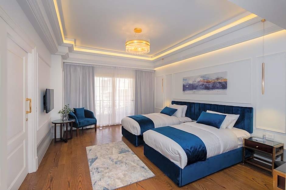 Maran Residence