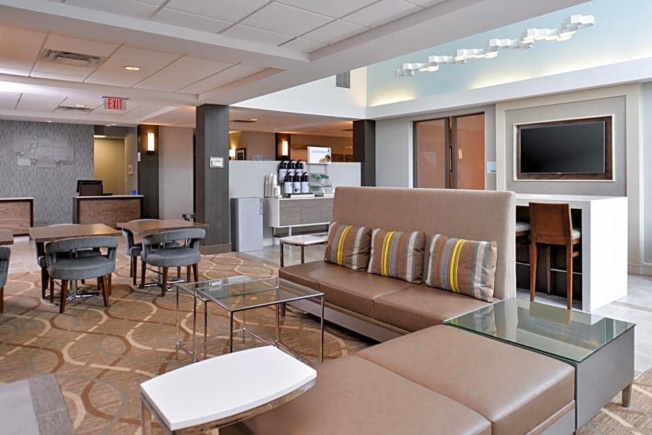 Holiday Inn Express Hotel & Suites Lafayette By IHG