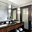 Ambassador Hotel Wichita, Autograph Collection by Marriott
