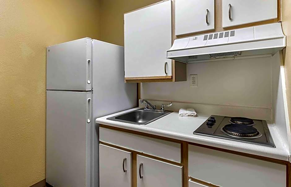 Extended Stay America Select Suites - Denver - Aurora South