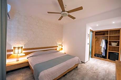 Double Deluxe Gazebo (GDD)