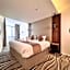 New MerryLand Hotel
