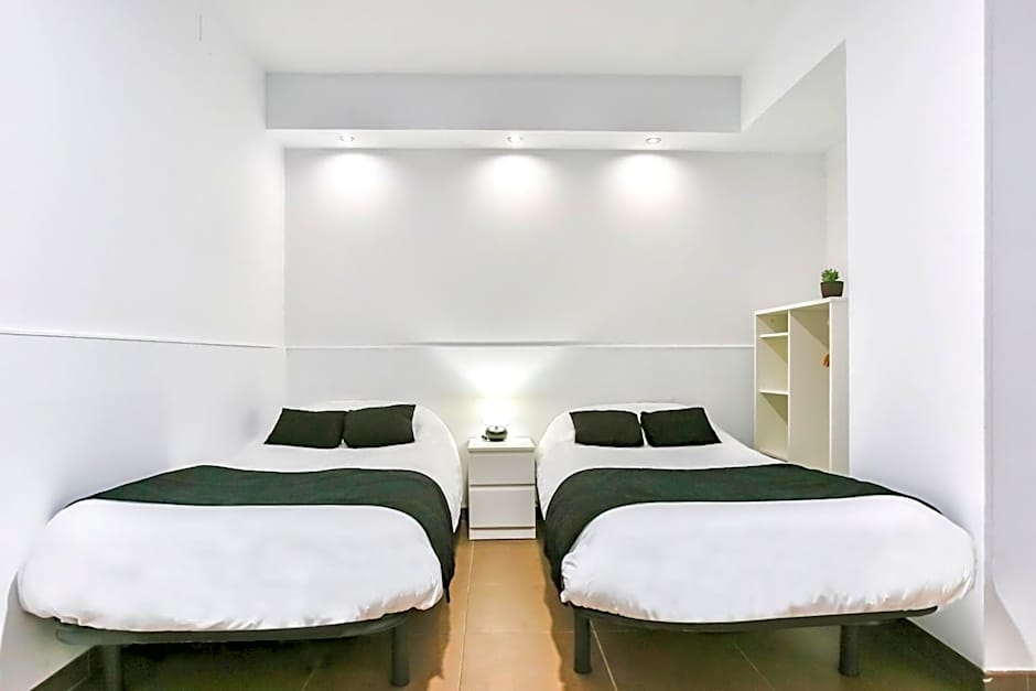 Laramond Barcelona Rooms