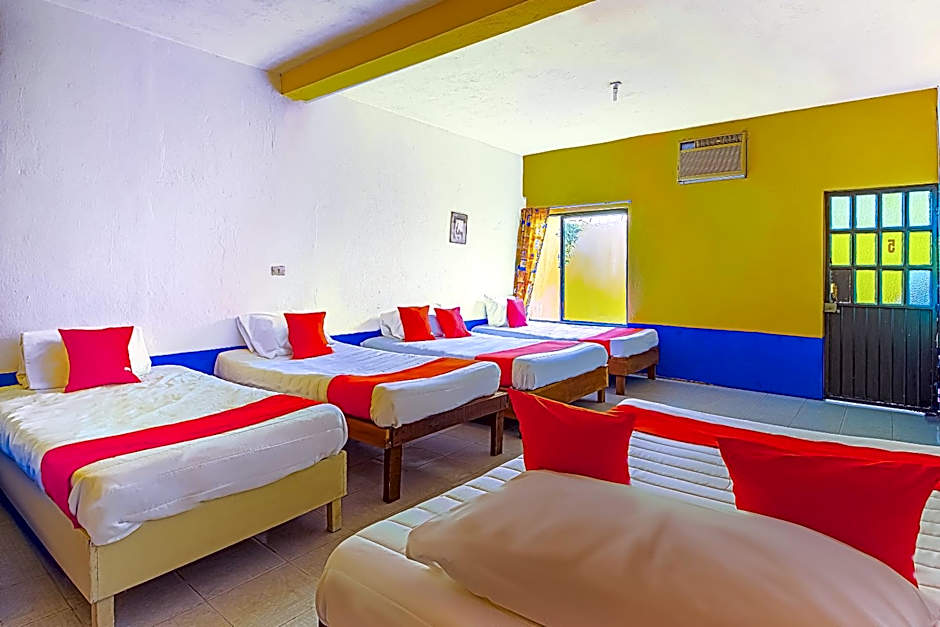 OYO Hotel Posada Los Faroles