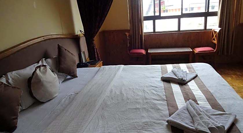 Hotel Royal Residency