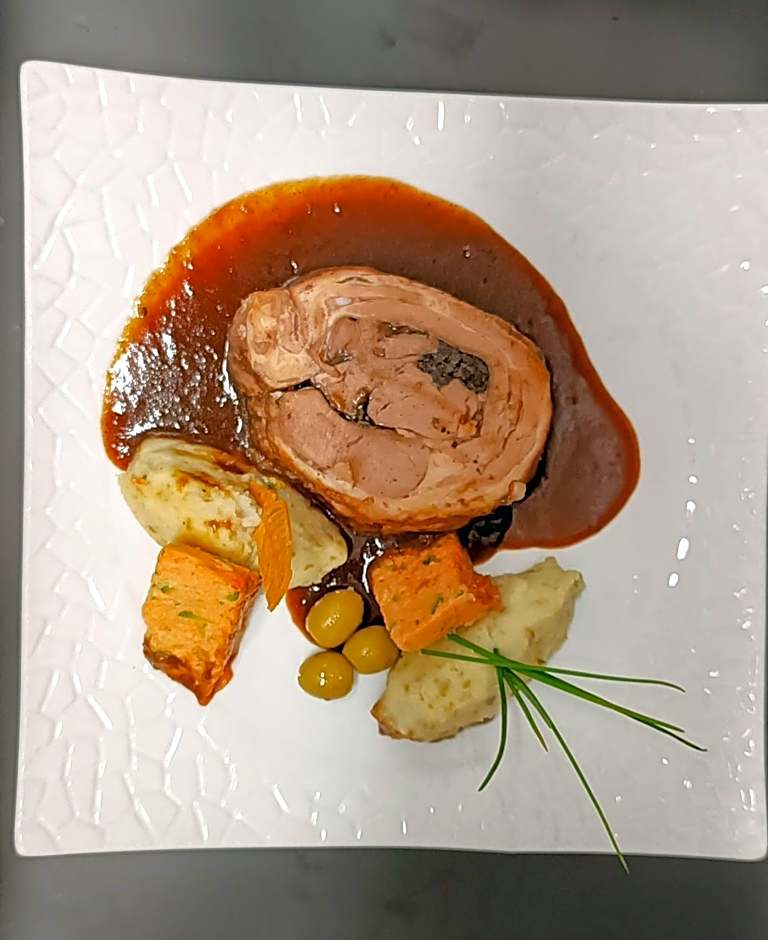 LOGIS Auberge DE LA TRUFFE