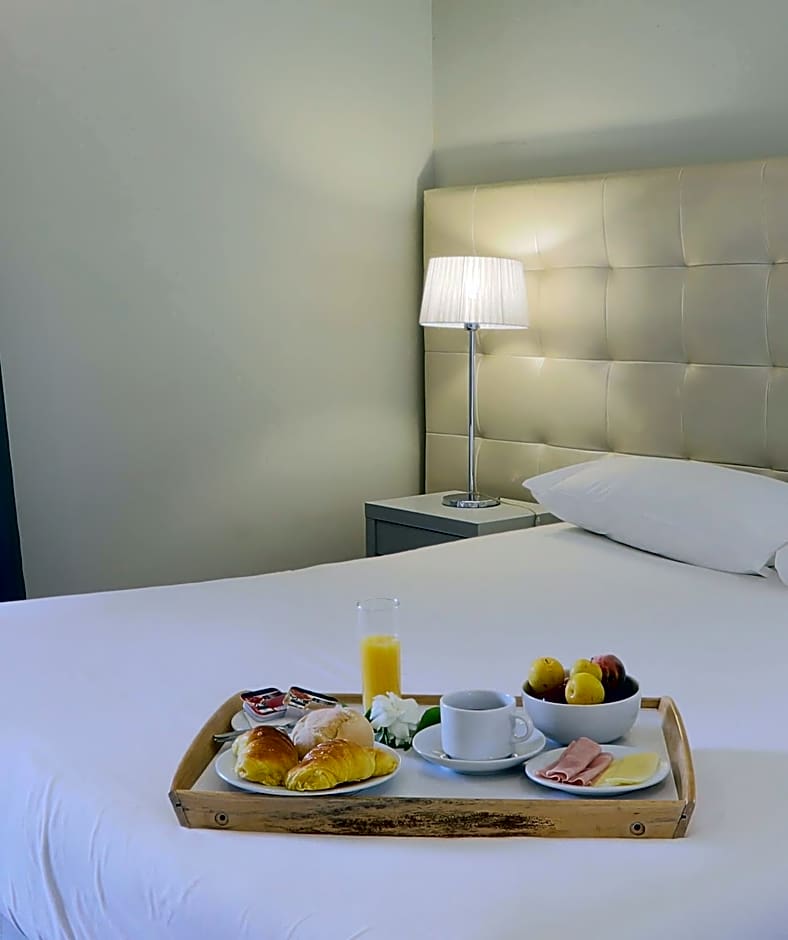 Vila Hotel By VimaHotels