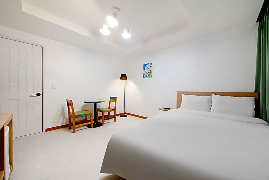 Gangneung Crystal Motel