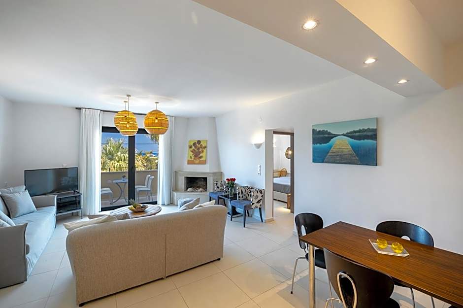 La Stella Suites