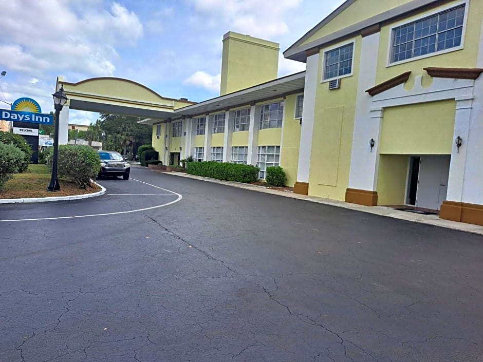 Days Inn by Wyndham Gainesville University