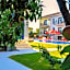 Karyada Hotel