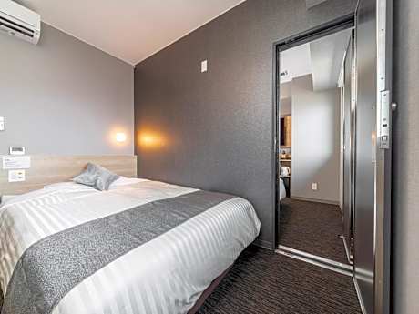 Two Connecting Double Rooms