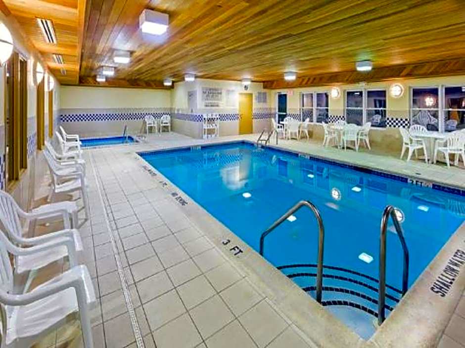 Country Inn & Suites by Radisson, Lehighton (Jim Thorpe), PA