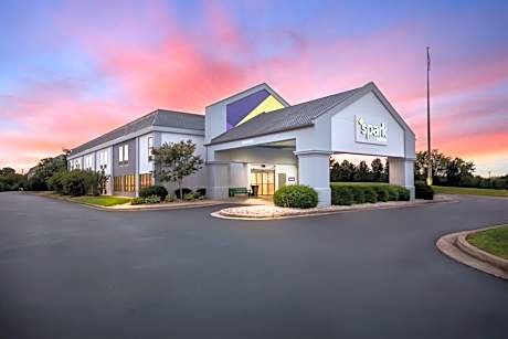 Spark by Hilton Bardstown