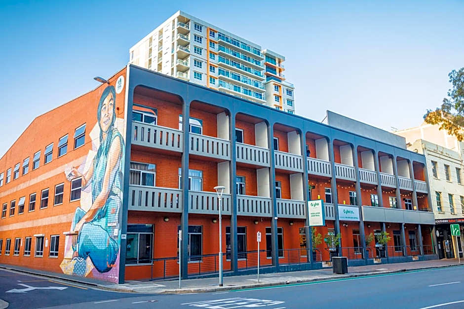 YHA Adelaide Central