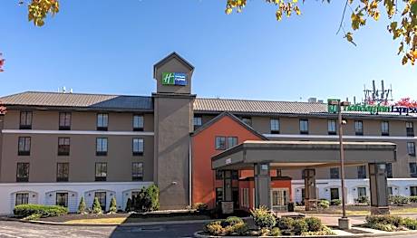 Holiday Inn Express Frazer - Malvern By IHG