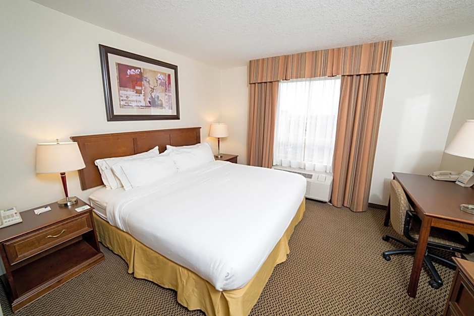 Holiday Inn Express & Suites Drayton Valley By IHG