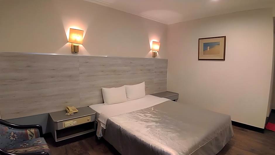 Hwa Nan Hotel