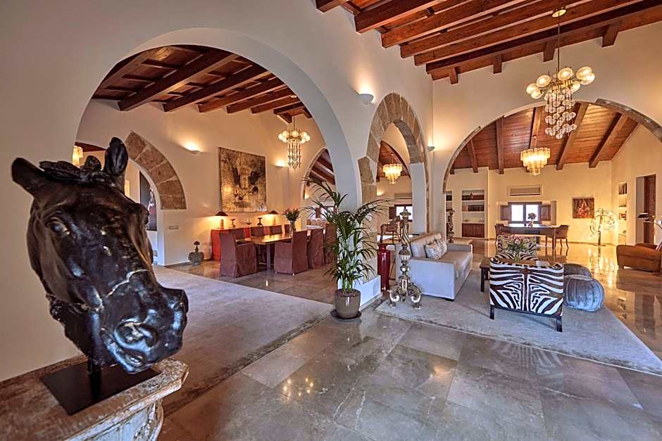 Palacio Can Marques by Puro