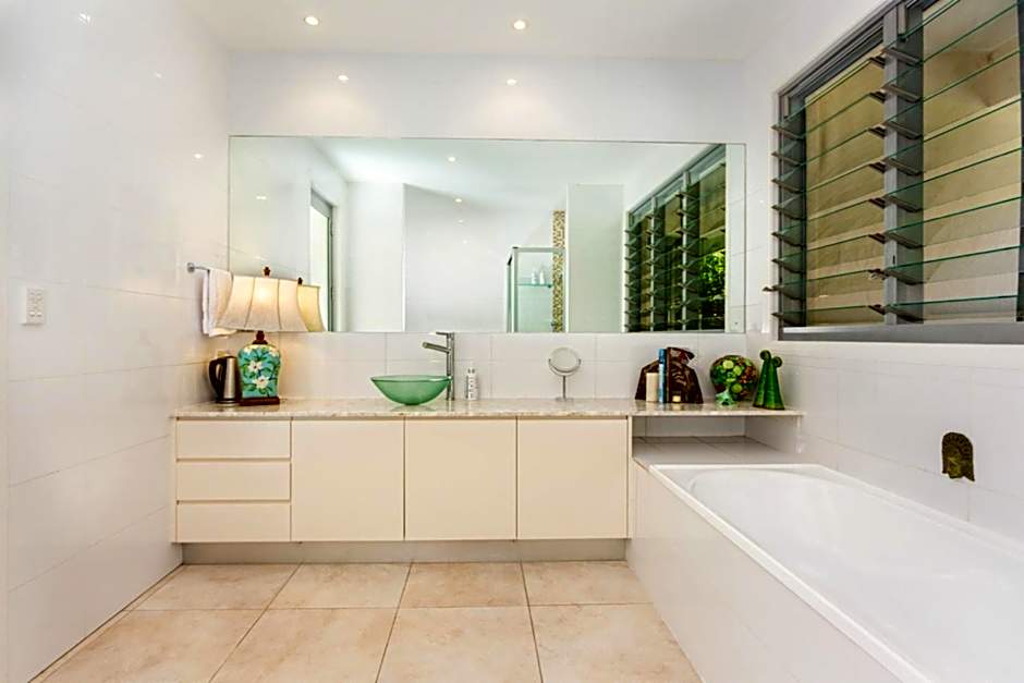 Alaya Verde Bed & Breakfast