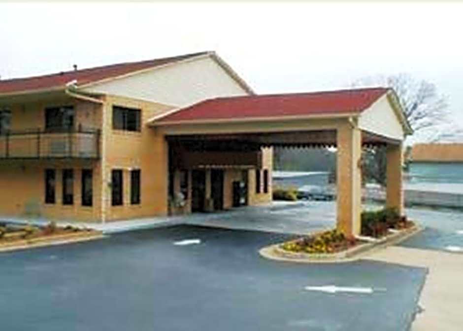 Rodeway Inn Jonesboro - Atlanta South