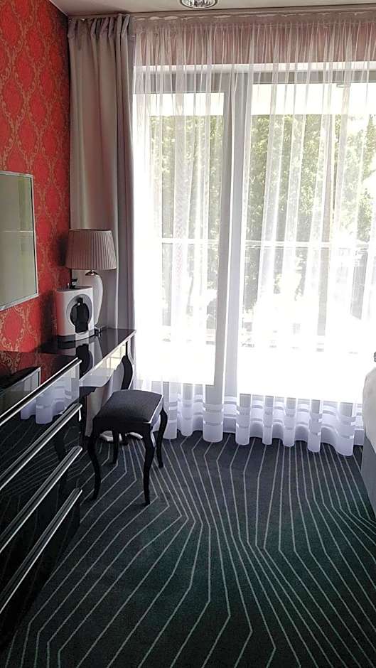 Axel Boutique Jacuzzi & Sauna