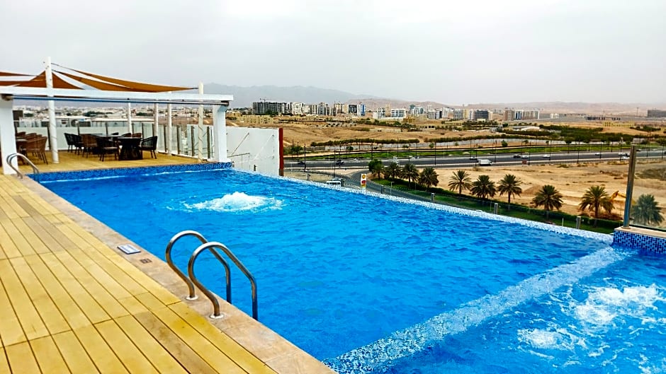 Carnelian Muscat - Airport Hotel