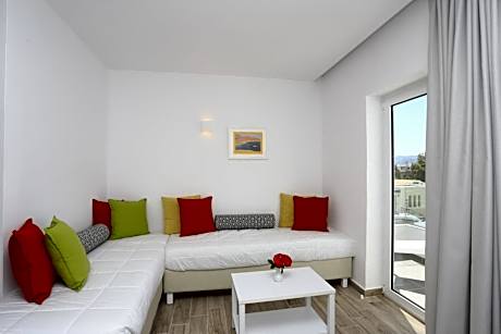 Superior Room with Garden View