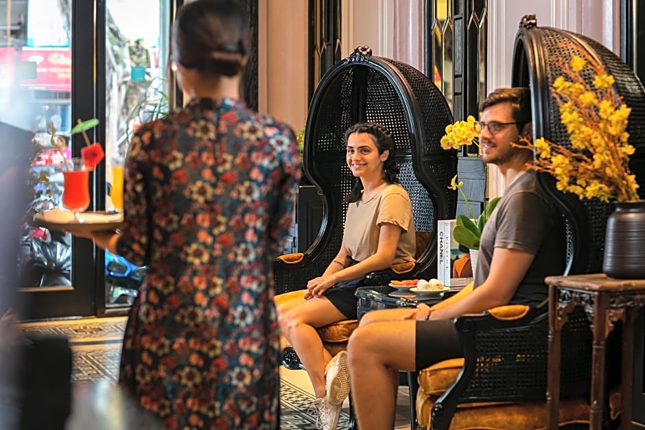 Oriental Central Hotel