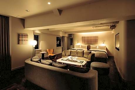 THE KNOT TOKYO Shinjuku