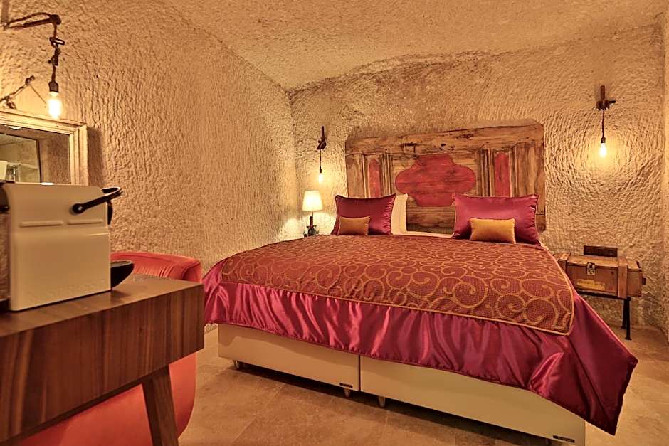 The Owl Cave Hotel