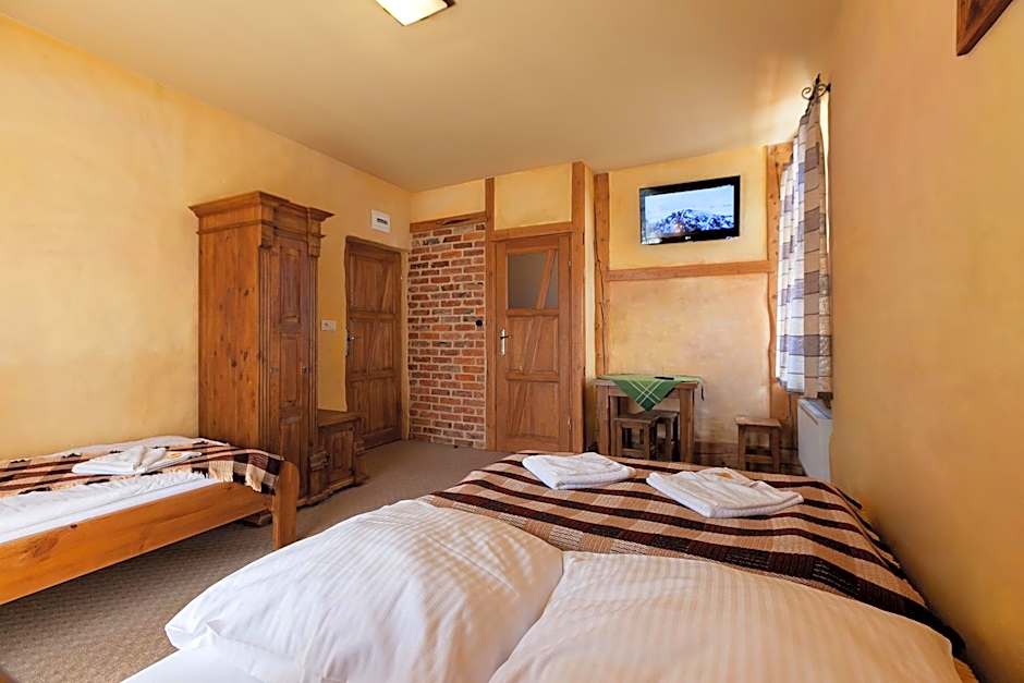 Gościniec Pod Lipą