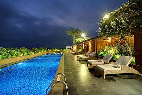 Deluxe Garden View