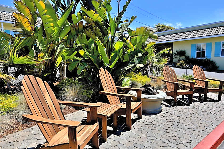 Beach Bungalow Inn And Suites