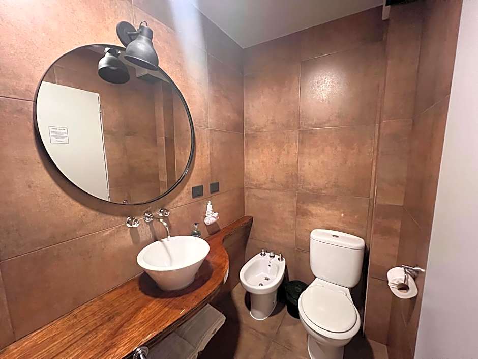 5411 Soho Hotel