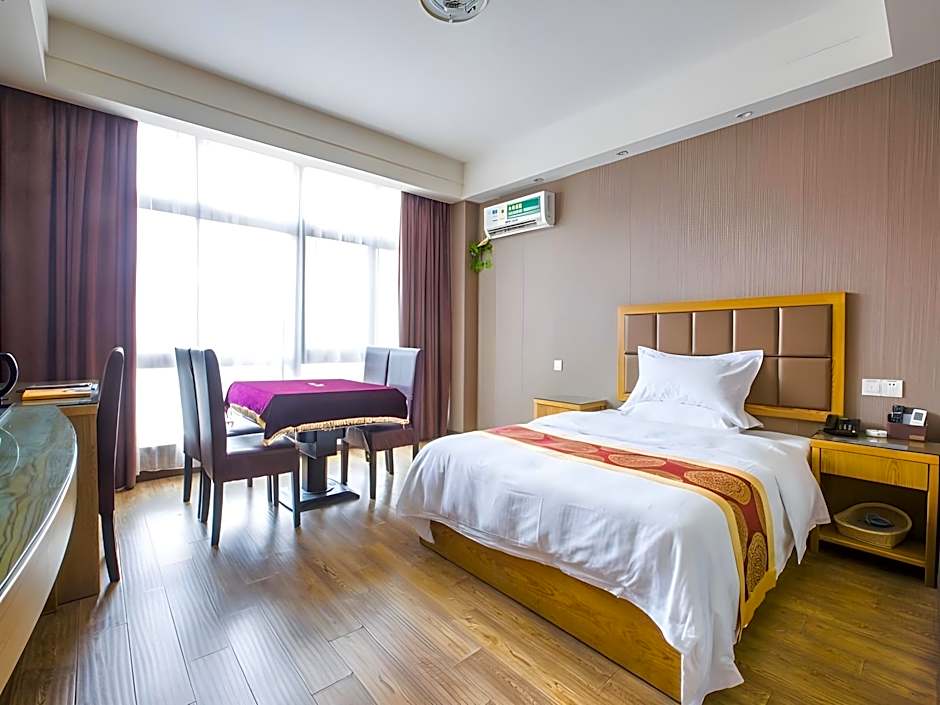 GreenTree Inn Nantong Huida Square Yuejiang Road Express Hotel