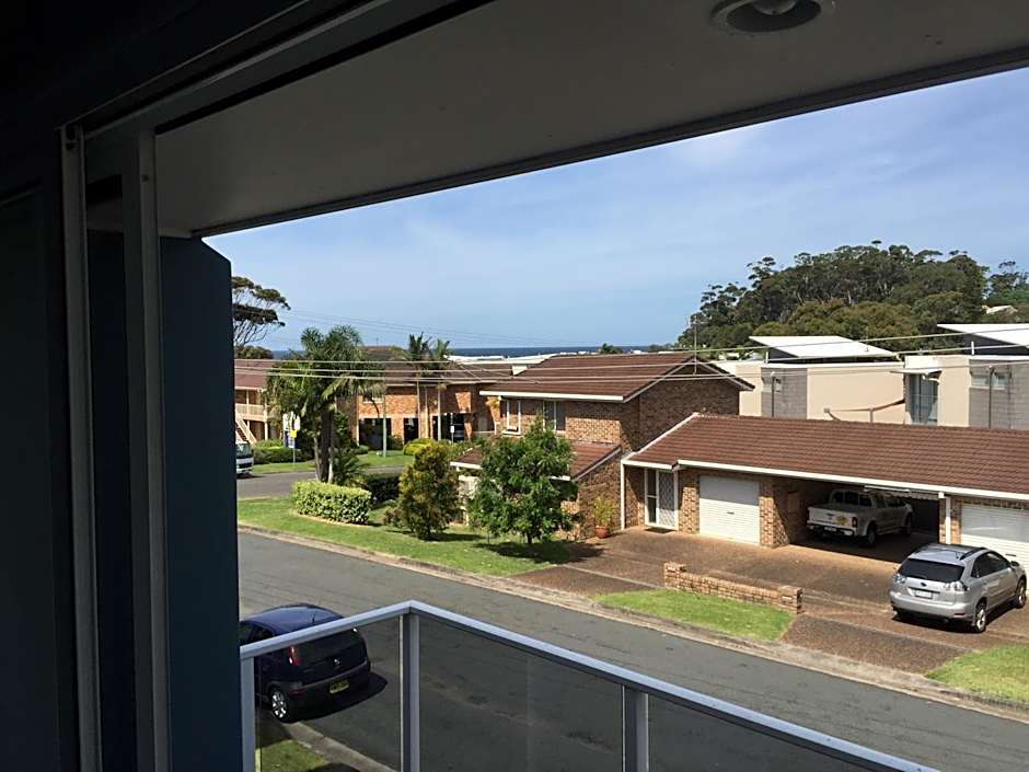 Aquarius Apartments Mollymook