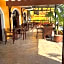 El Zaguán Colonial by GuruHotel